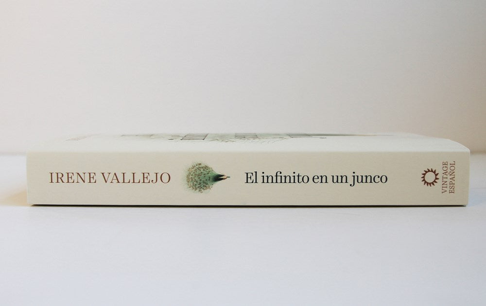 El infinito en un junco / Papyrus: The Invention of Books in the Ancient World
