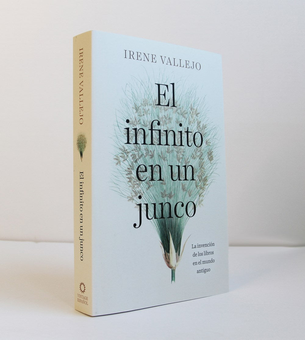 El infinito en un junco / Papyrus: The Invention of Books in the Ancient World