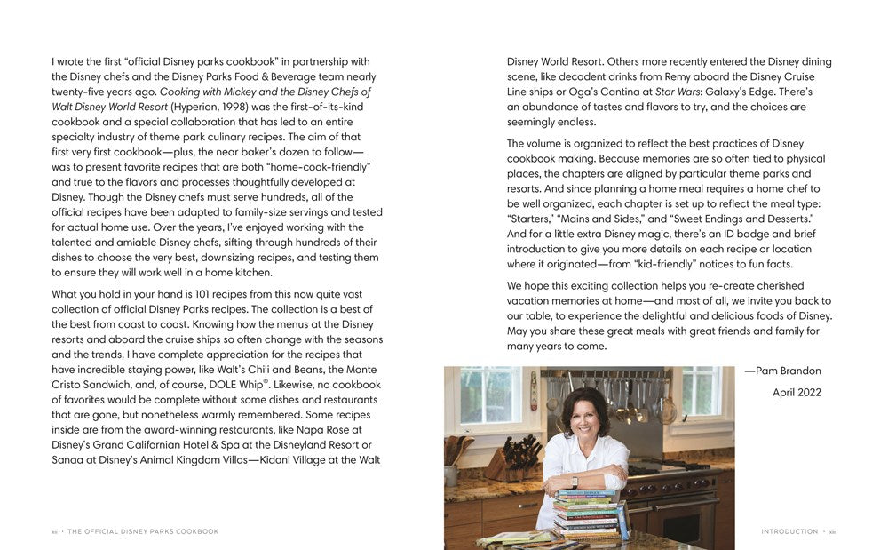 The Official Disney Parks Cookbook: 101 Magical Recipes from the Delicious Disney Vault