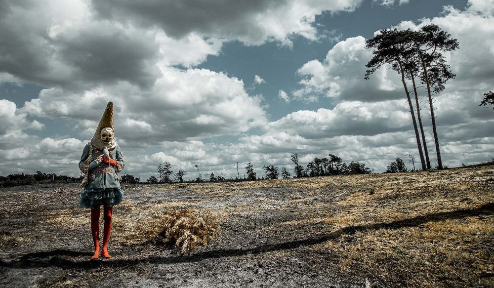 Mothmeister: Dark and Dystopian Post-Mortem Fairy Tales