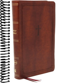 NKJV, End-of-Verse Reference Bible, Personal Size Large Print, Leathersoft, Brown, Red Letter, Comfort Print: Holy Bible, New King James Version (Large type / large print)